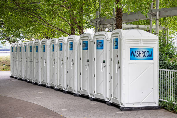 Best Porta potty rental near me  in Village Green Green Ridge, PA